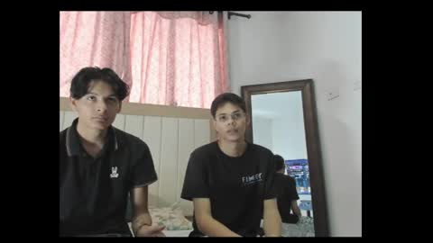 maicol_ruiz online show from April 19, 2026, 8:00 pm