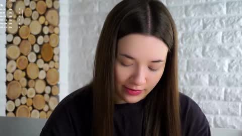 Lucy online show from December 3, 2025, 3:14 am