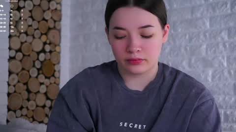 Lucy online show from June 6, 2026, 3:22 am