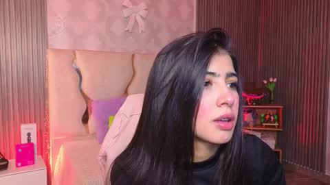 maiily_tay online show from March 17, 2026, 7:28 pm