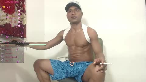 Snapshot of maik_alen chatting on May 21, 2026, 12:28 am . Maik Alen . online show from May 21, 2026, 12:28 am