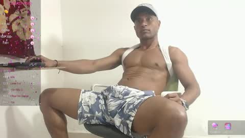 Snapshot of maik_alen chatting on June 3, 2026, 4:12 pm . Maik Alen . online show from June 3, 2026, 4:12 pm