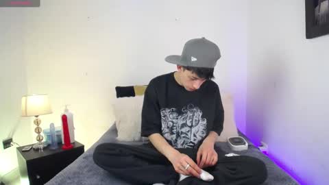 Snapshot of maik_carver chatting on September 22, 2025, 1:02 pm Maik Carver online show from September 22, 2025, 1:02 pm