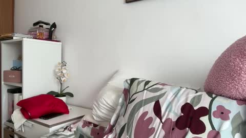 Snapshot of maikel61 chatting on March 27, 2026, 12:05 pm Maikel61 online show from March 27, 2026, 12:05 pm