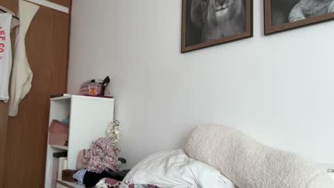 Snapshot of maikel61 chatting on April 2, 2026, 2:37 pm Maikel61 online show from April 2, 2026, 2:37 pm