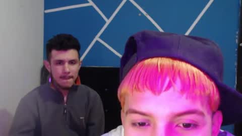 Snapshot of maikjameshot chatting on December 16, 2025, 6:07 am maikjameshot online show from December 16, 2025, 6:07 am