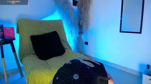 Snapshot of maiky_cooper chatting on September 17, 2025, 8:54 pm Maiky Cooper online show from September 17, 2025, 8:54 pm