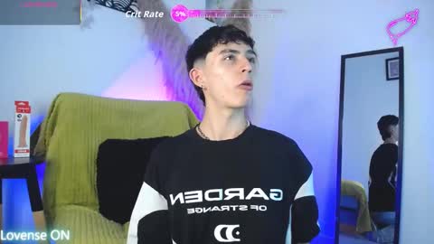 Snapshot of maiky_cooper chatting on September 18, 2025, 9:06 pm Maiky Cooper online show from September 18, 2025, 9:06 pm