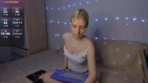 Your kitty online show from May 9, 2026, 3:50 pm