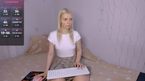 Your kitty online show from June 28, 2026, 4:02 pm