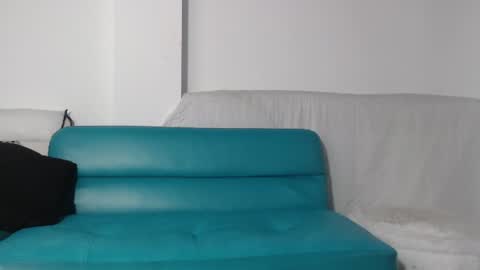 Snapshot of mailyn_gold chatting on June 26, 2026, 11:47 am mailyn_gold online show from June 26, 2026, 11:47 am