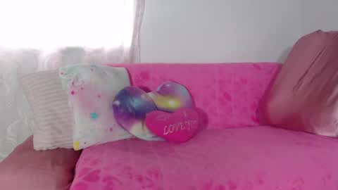 Snapshot of mailyn_gold chatting on July 24, 2026, 11:41 am mailyn_gold online show from July 24, 2026, 11:41 am