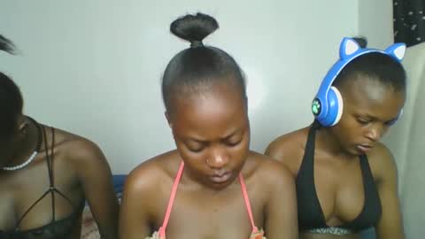 maira luv1 online show from February 4, 2026, 8:58 pm