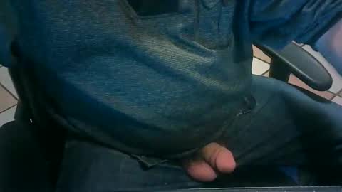 Snapshot of maitai42 chatting on December 24, 2024, 1:27 am Maitai42 online show from December 24, 2024, 1:27 am