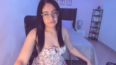 Snapshot of maite_kanes chatting on February 15, 2025, 11:36 pm Maite online show from February 15, 2025, 11:36 pm