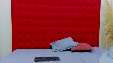 Snapshot of maite_smith69 chatting on February 20, 2025, 12:15 pm maite_smith69 online show from February 20, 2025, 12:15 pm