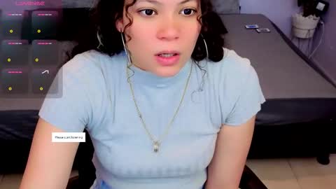 MAITE STONE1 online show from October 12, 2025, 3:27 am