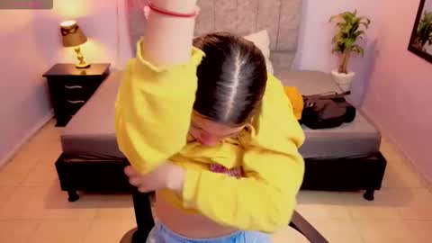 MAITE STONE1 online show from November 3, 2025, 3:30 am