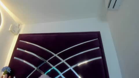 maite online show from February 13, 2025, 2:09 pm