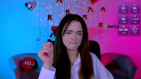 Snapshot of maja_beautiful chatting on June 2, 2026, 6:43 pm your dream online show from June 2, 2026, 6:43 pm