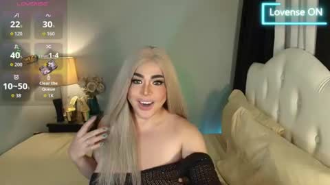 Snapshot of majestydannaxx chatting on July 2, 2026, 3:23 am majestydannaxx online show from July 2, 2026, 3:23 am
