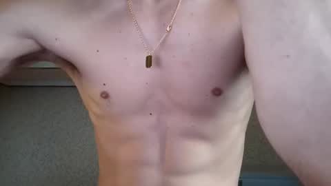 Snapshot of majlosustik chatting on January 27, 2025, 10:06 am majlosustik online show from January 27, 2025, 10:06 am