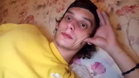 Snapshot of majlosustik chatting on February 2, 2025, 9:23 pm majlosustik online show from February 2, 2025, 9:23 pm