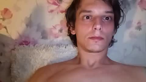 Snapshot of majlosustik chatting on April 5, 2026, 2:20 am majlosustik online show from April 5, 2026, 2:20 am