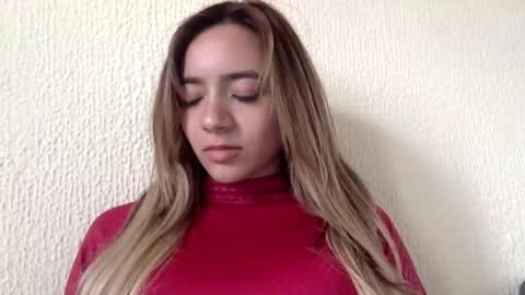 Snapshot of majo_gomezz chatting on May 7, 2026, 7:41 pm majo_gomezz online show from May 7, 2026, 7:41 pm