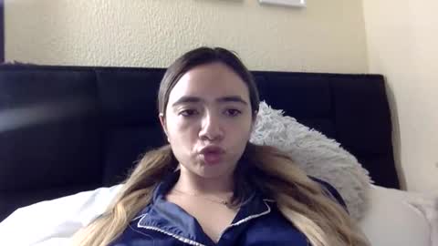 Snapshot of majo_gomezz chatting on May 19, 2026, 3:35 am majo_gomezz online show from May 19, 2026, 3:35 am