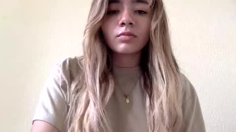 Snapshot of majo_gomezz chatting on May 25, 2026, 4:35 pm majo_gomezz online show from May 25, 2026, 4:35 pm
