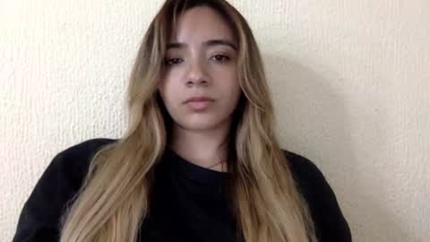 majo_gomezz online show from June 26, 2026, 4:50 am