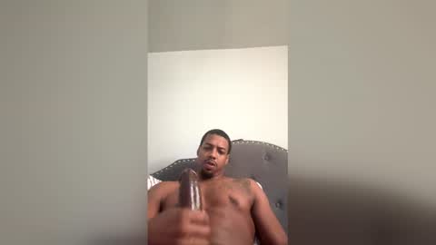 Snapshot of majord7744 chatting on March 29, 2026, 9:04 pm Major D online show from March 29, 2026, 9:04 pm