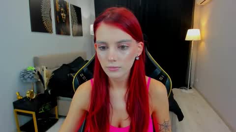 Chloe online show from September 26, 2025, 2:26 am