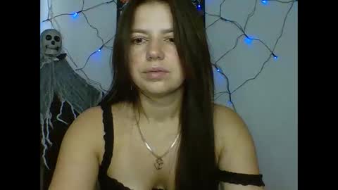 Snapshot of make_mesmile chatting on November 2, 2025, 7:00 am make_mesmile online show from November 2, 2025, 7:00 am