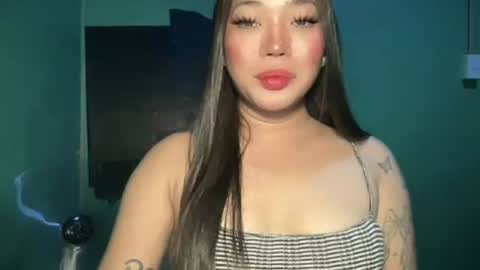 Snapshot of makemesquirt_xxx chatting on May 20, 2026, 1:45 am KEANA online show from May 20, 2026, 1:45 am