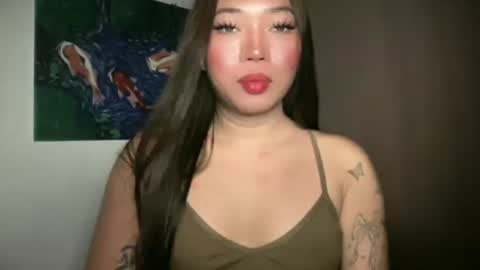 Snapshot of makemesquirt_xxx chatting on May 28, 2026, 1:58 am KEANA online show from May 28, 2026, 1:58 am