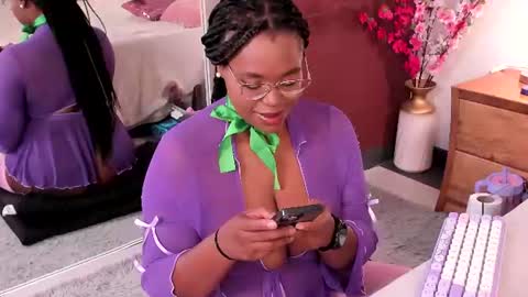 Snapshot of makena_gh chatting on July 17, 2026, 6:57 pm makena online show from July 17, 2026, 6:57 pm