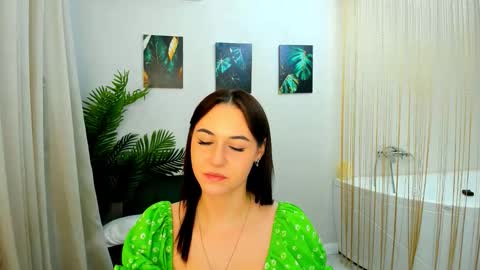 makeyouehappy online show from December 1, 2025, 12:21 pm