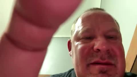 Snapshot of makeyousquirt1969 chatting on November 27, 2025, 10:45 pm makeyousquirt1969 online show from November 27, 2025, 10:45 pm