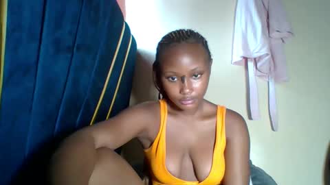 Eva online show from April 23, 2026, 5:19 am
