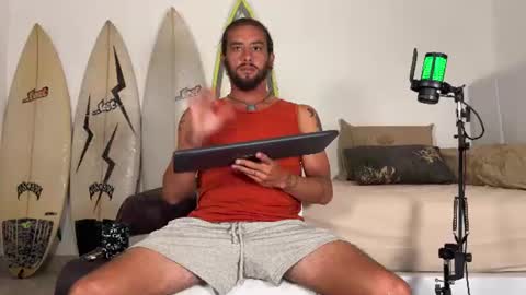 Snapshot of makingmoans chatting on June 26, 2026, 1:10 am Mack Makingmoans Twitter online show from June 26, 2026, 1:10 am