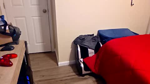 Snapshot of mako4u chatting on December 4, 2025, 9:07 am mako4u online show from December 4, 2025, 9:07 am