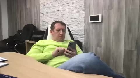 maksoffice online show from March 11, 2026, 10:21 am