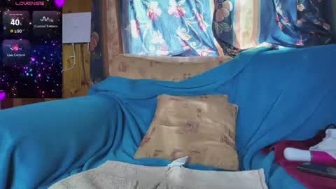 Snapshot of mal_meow chatting on July 28, 2026, 12:48 pm Mal Dee online show from July 28, 2026, 12:48 pm