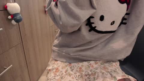 Snapshot of mal_norma chatting on January 29, 2025, 2:19 am Mal Norma online show from January 29, 2025, 2:19 am