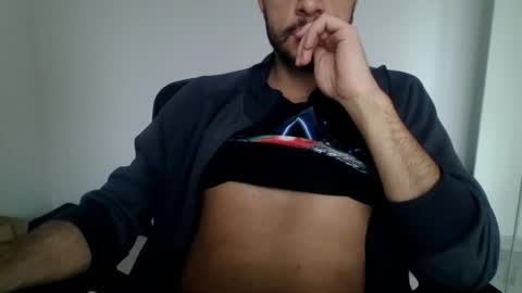 Snapshot of maleboyz chatting on January 18, 2026, 10:19 am Boybi online show from January 18, 2026, 10:19 am