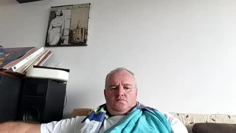 Snapshot of maleinparis chatting on August 5, 2026, 8:39 am maleinparis online show from August 5, 2026, 8:39 am
