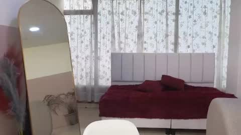 malen_fitnessmilf online show from June 28, 2026, 7:20 pm