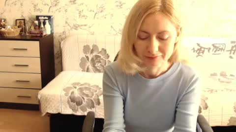 Malena online show from September 25, 2025, 6:50 am